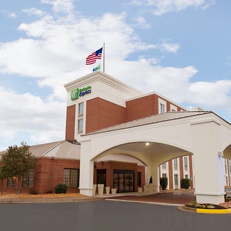 Holiday Inn Express Fredericksburg - Southpoint By Ihg Kültér fotó