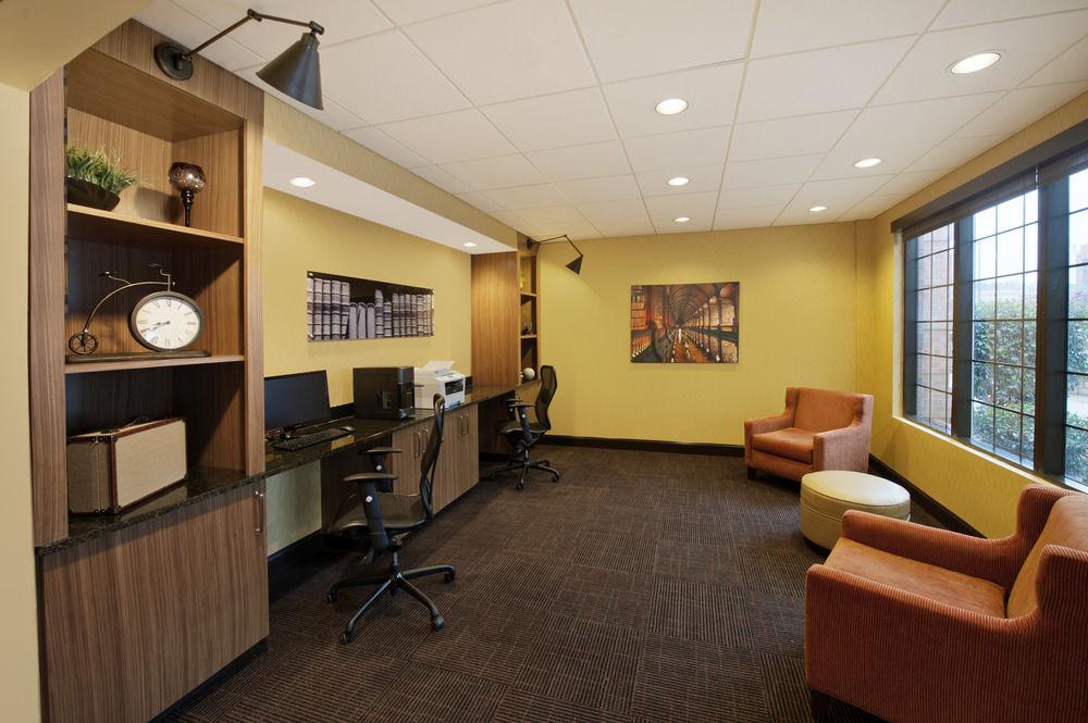 Holiday Inn Express Fredericksburg - Southpoint By Ihg Kültér fotó